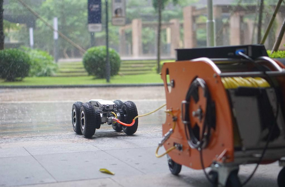 285沿江管道检测机器人